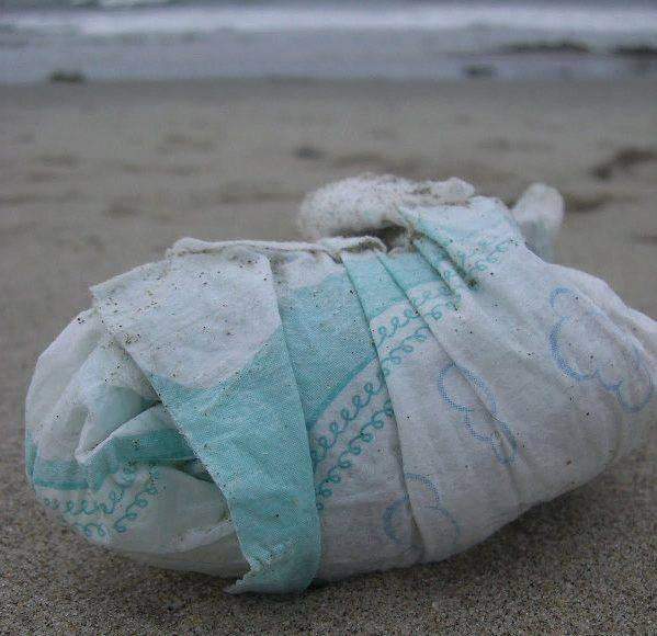 Vacation-Fails-Top-5-ways-people-try-to-protect-their-stuff AquaVault Inc.