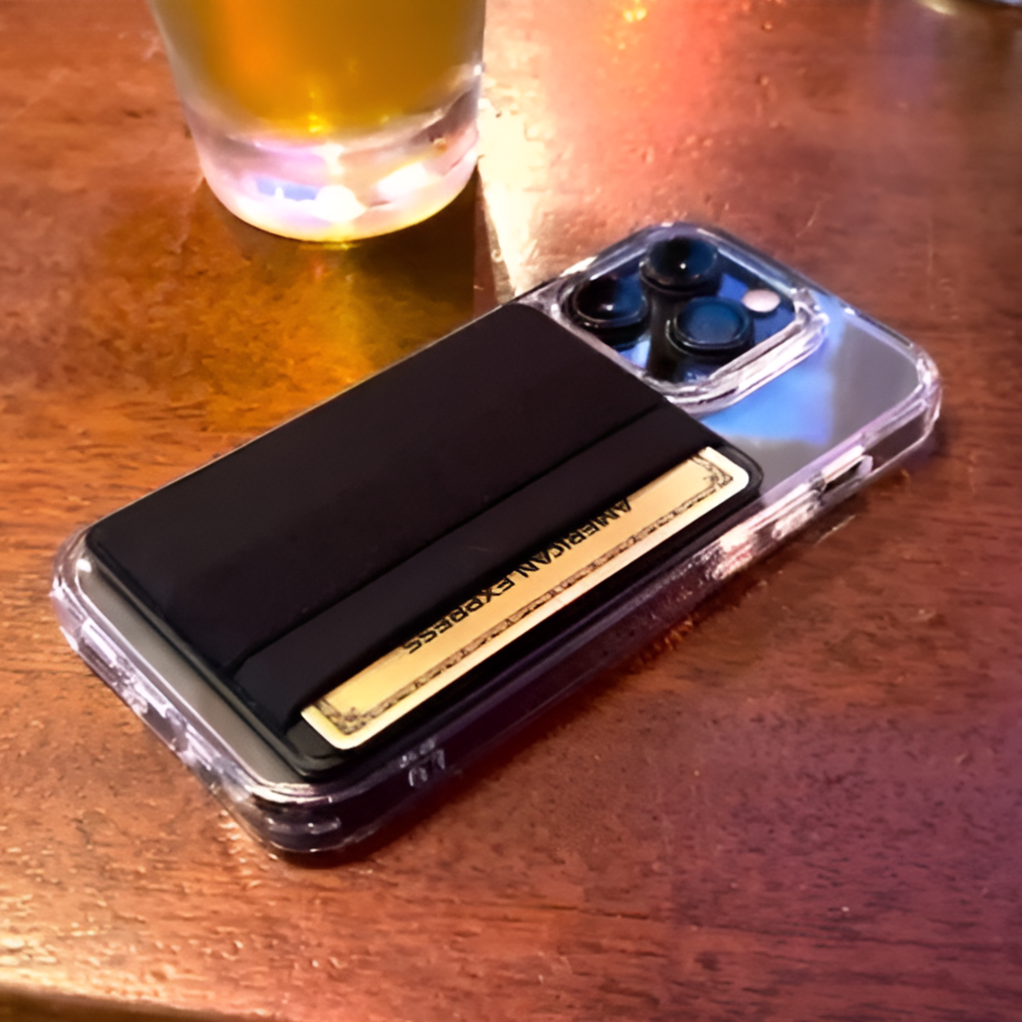 Magnetic Wallet with Phone Grip
