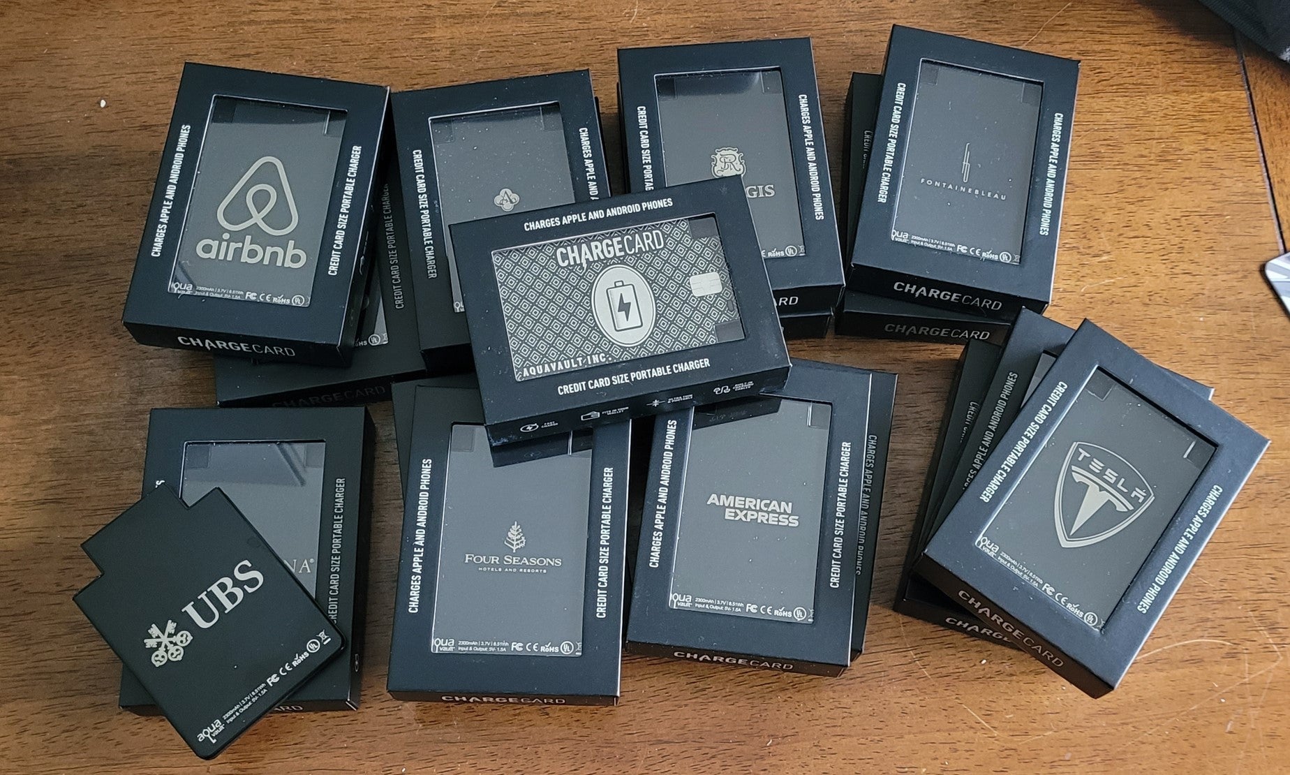 Power banks vs portable chargers